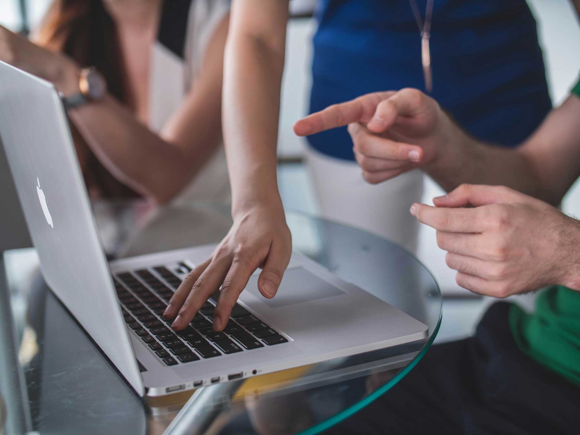 WordPress vs Custom Web Development: Which is Right for You?